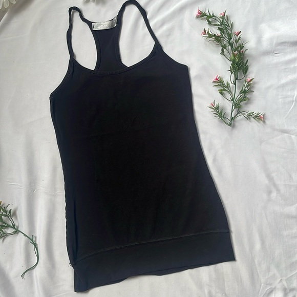 BOMBES Tops - FREE WITH ANY PURCHASE 🔥 Cotton Blend Black Tank Top